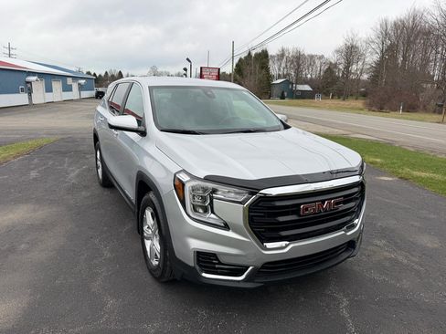 Used 2022 GMC Terrain SLE image 6