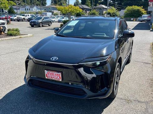 Certified 2023 Toyota bZ4X AWD image 4