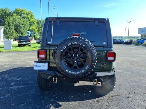 Used 2021 Jeep Wrangler Sport AWD/4WD image 6