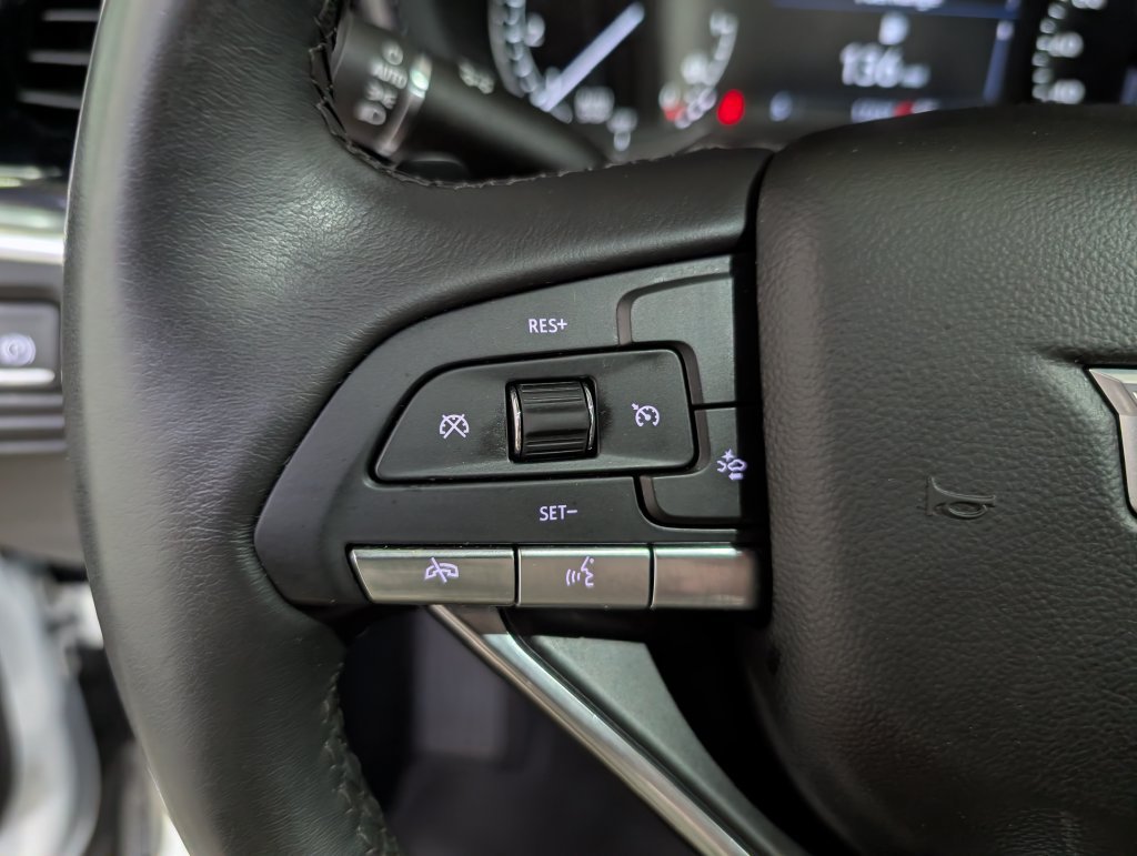 Used 2024 Cadillac XT6 Luxury AWD/4WD image 23