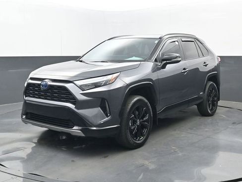 Used 2024 Toyota RAV4 XSE AWD/4WD image 24