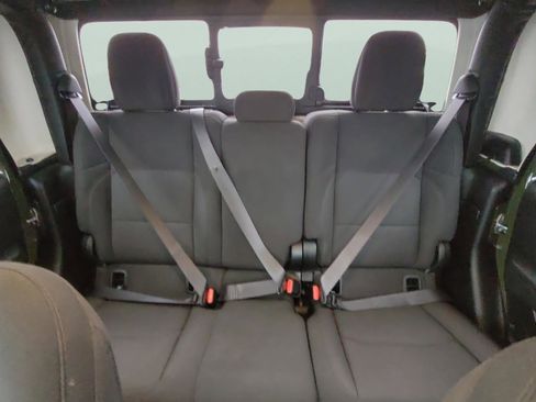 Used 2023 Jeep Gladiator Willys image 15