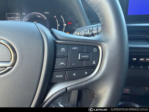 Used 2026 Lexus UX 300h FWD image 15