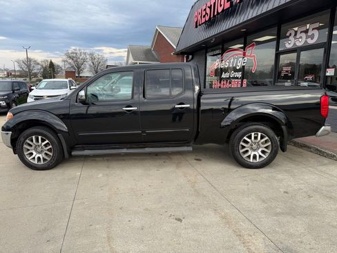 Used 2013 Nissan Frontier SL AWD/4WD image 3