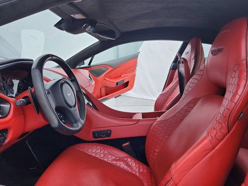 Used 2014 Aston Martin Vanquish Coupe RWD image 14