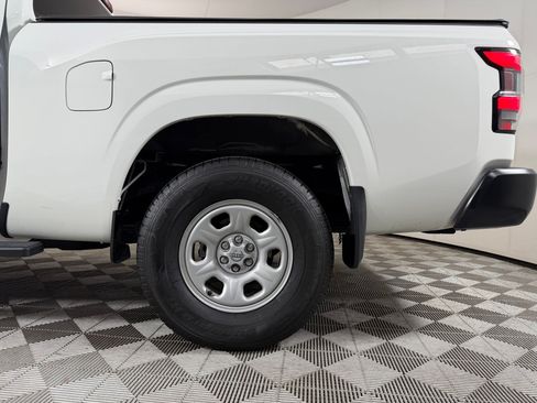 Used 2024 Nissan Frontier S w/ Technology Package AWD/4WD image 29