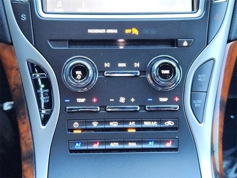 Used 2020 Lincoln Nautilus Reserve w/ Cargo Utility Package image 12