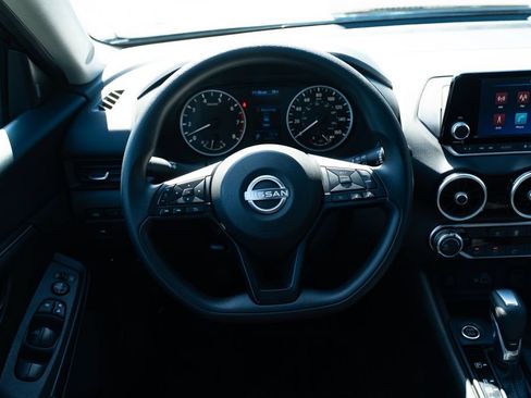 Used 2024 Nissan Sentra S FWD image 10