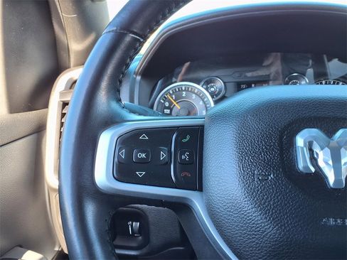 Used 2021 RAM 1500 Big Horn image 32