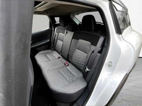 New 2026 Nissan Kicks SV AWD/4WD image 18