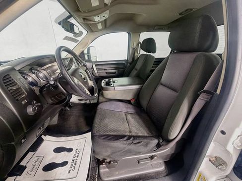 Used 2014 Chevrolet Silverado 2500 LT AWD/4WD image 21