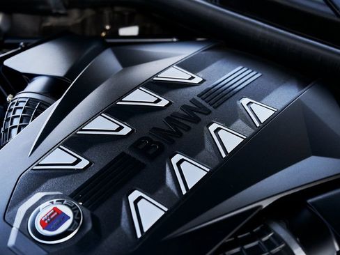 Used 2024 BMW ALPINA XB7 AWD/4WD image 14