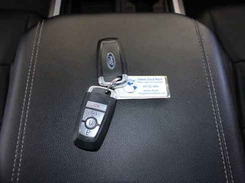 Used 2023 Ford F250 Lariat w/ Lariat Ultimate Package AWD/4WD image 28