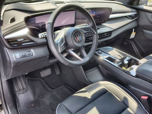 New 2025 Buick Enclave Preferred w/ Power Package image 10