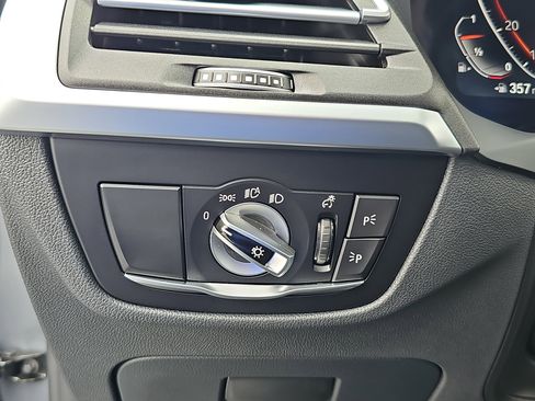 Used 2024 BMW X3 xDrive30i w/ Convenience Package w/ZPA image 26