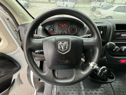 Used 2017 RAM ProMaster 1500 FWD image 13