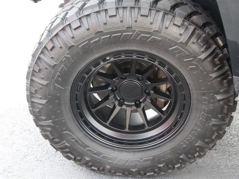 Used 2020 Toyota 4Runner TRD Off-Road AWD/4WD image 45