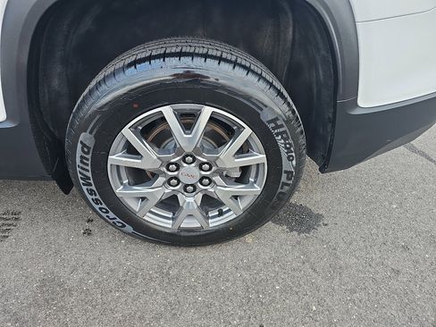 Used 2021 GMC Acadia SLT w/ Technology Package image 25