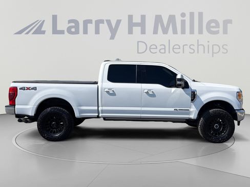 Used 2021 Ford F350 Lariat w/ Lariat Ultimate Package AWD/4WD image 6