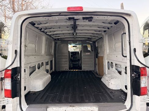 Used 2012 Nissan NV 2500 S w/ Side Curtain Airbag Pkg image 15
