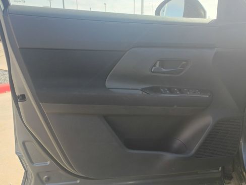 New 2026 Nissan Kicks S image 21