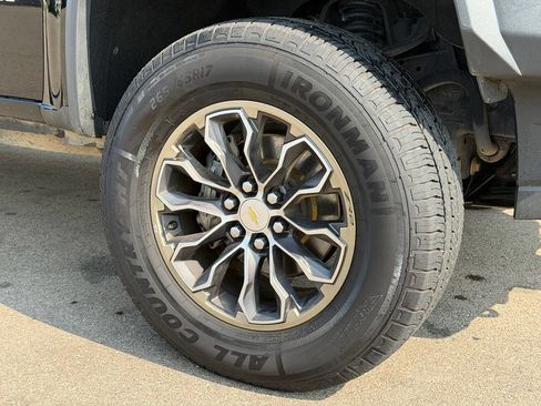 Used 2020 Chevrolet Colorado ZR2 w/ LPO, Premium Interior Package AWD/4WD image 24