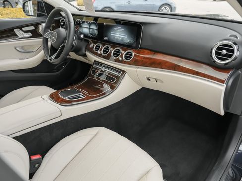 Used 2023 Mercedes-Benz E 350 Sedan image 41