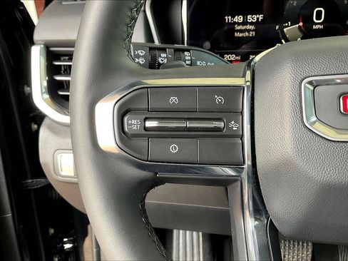 Used 2026 GMC Terrain Elevation w/ Black Edition image 12