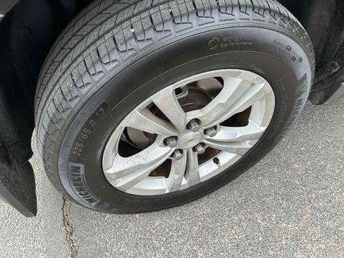 Used 2015 Chevrolet Equinox LT w/ Driver Convenience Package image 27