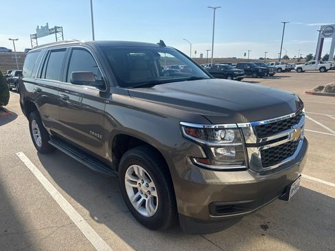 Used 2016 Chevrolet Tahoe LS RWD image 3