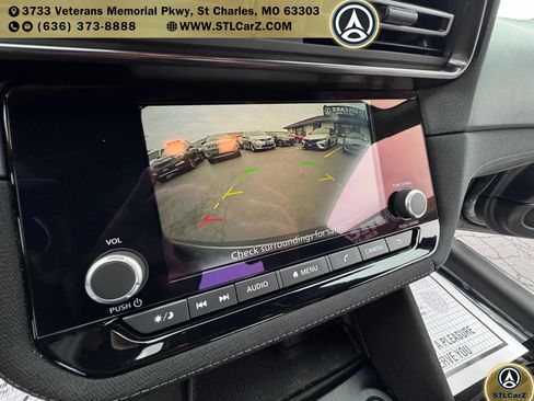 Used 2024 Nissan Z Sport w/ Floor Mat Package image 17