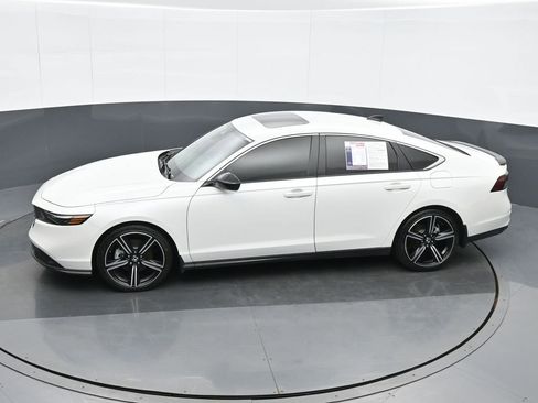 Used 2023 Honda Accord Sport image 18