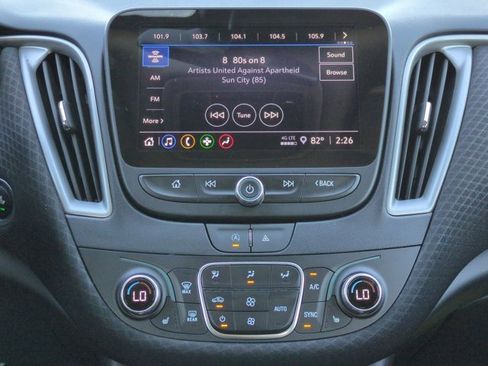 Used 2024 Chevrolet Malibu LT image 17