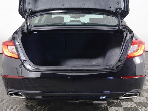 Used 2021 Honda Accord Sport Special Edition image 12