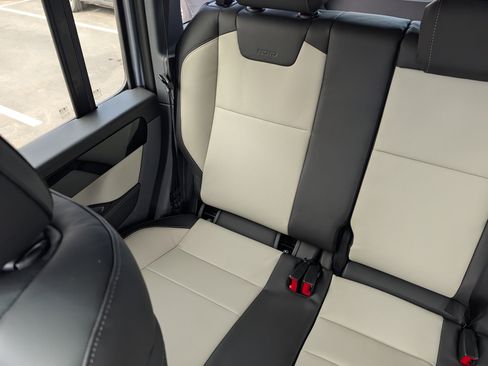 New 2026 INEOS Grenadier Fieldmaster Edition AWD/4WD image 13