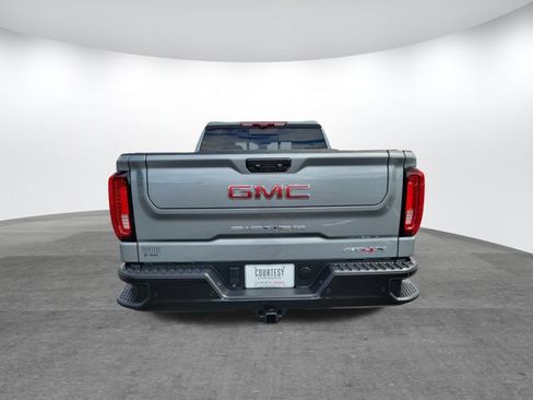 Used 2024 GMC Sierra 1500 AT4X image 7