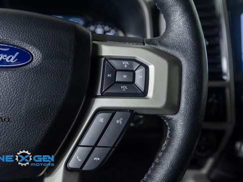 Used 2020 Ford F150 Lariat w/ Equipment Group 502A Luxury AWD/4WD image 15