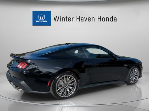 Used 2025 Ford Mustang GT Premium image 29