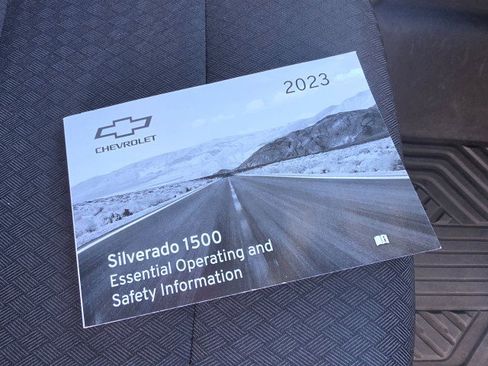 Used 2023 Chevrolet Silverado 1500 RST w/ Z71 Off-Road Package image 16