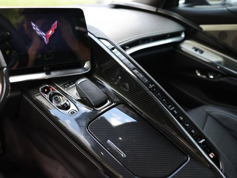 Used 2024 Chevrolet Corvette Z06 image 13