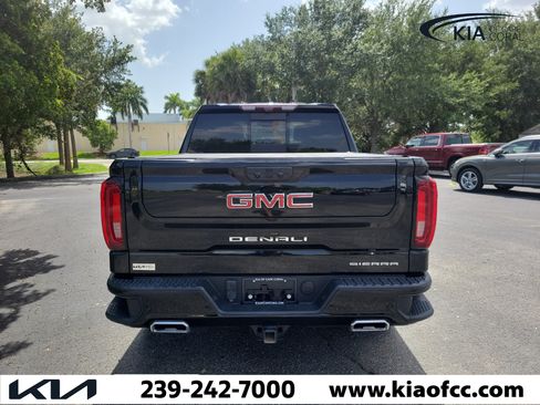 Used 2024 GMC Sierra 1500 Denali w/ Denali Reserve Package AWD/4WD image 7