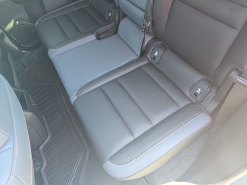 Used 2024 Honda Prologue Touring image 14