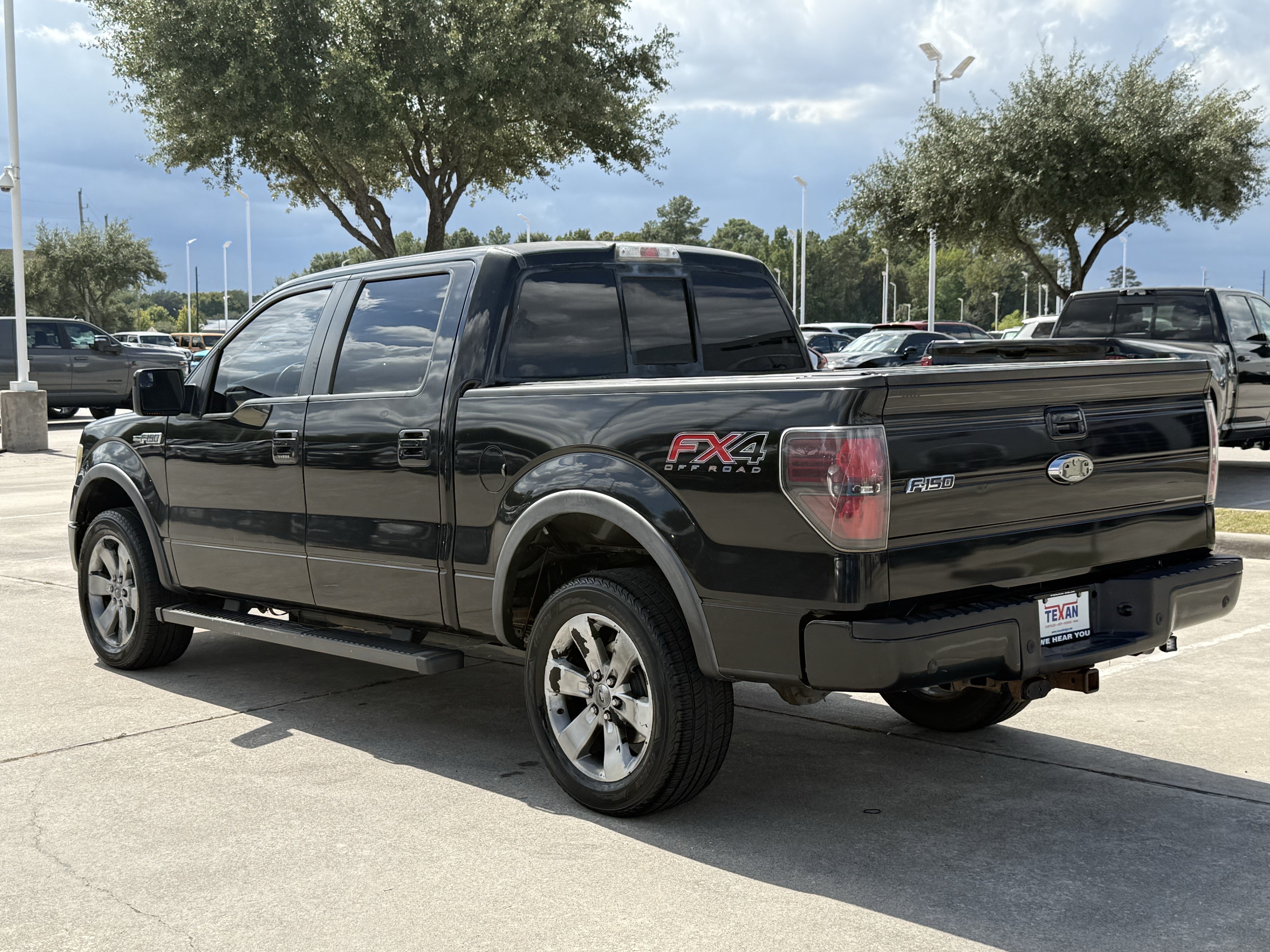 Used 2012 Ford F150 FX4 w/ FX Luxury Pkg AWD/4WD image 7