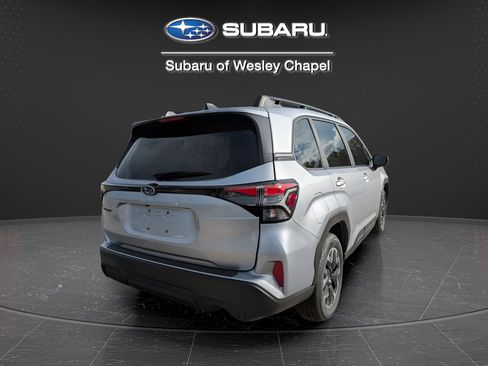 Used 2026 Subaru Forester Premium AWD/4WD image 5