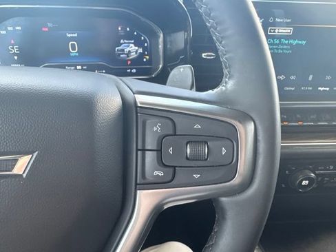 Used 2023 Chevrolet Silverado 1500 LT Trail Boss w/ Convenience Package II AWD/4WD image 15