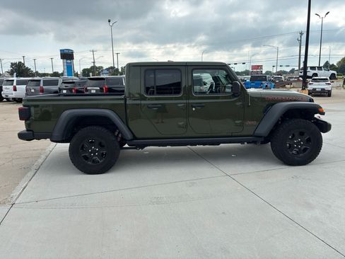 Used 2023 Jeep Gladiator Mojave w/ LED Lighting Group AWD/4WD image 7