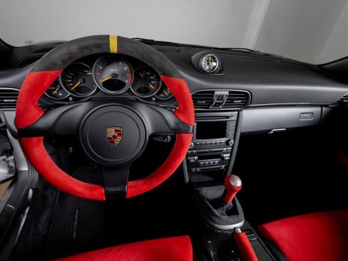 Used 2011 Porsche 911 GT2 RS image 23