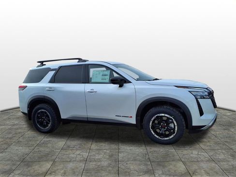 New 2026 Nissan Pathfinder Rock Creek image 2