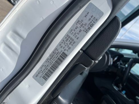 Used 2017 Jeep Grand Cherokee Altitude image 26