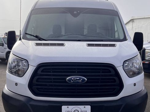 Used 2019 Ford Transit 250 148 Medium Roof image 7